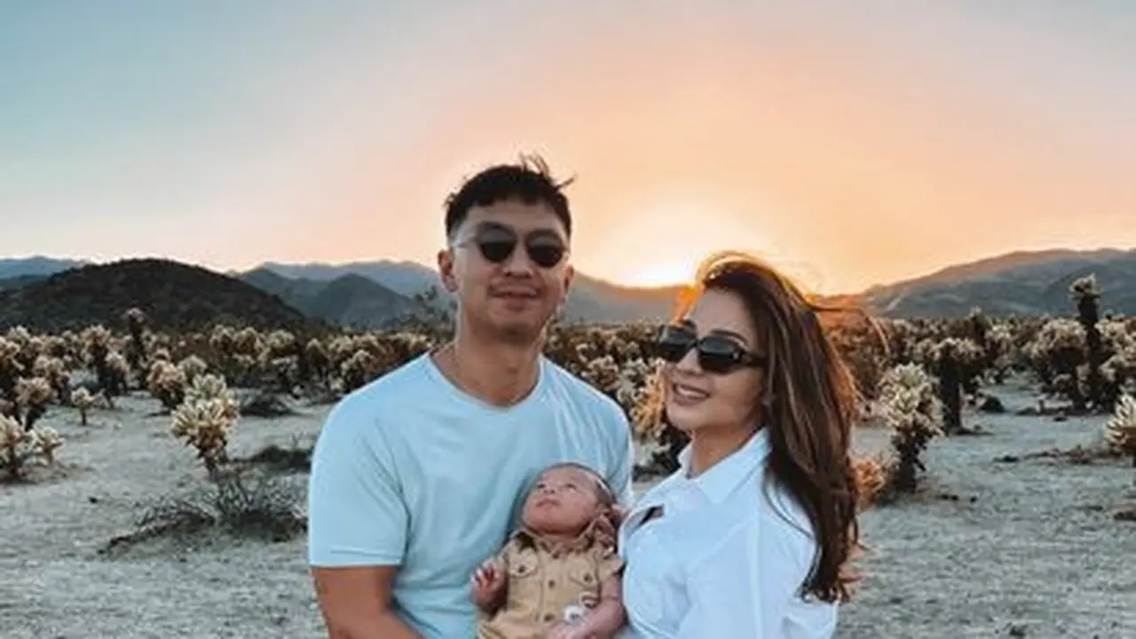 9 Potret Liburan Nikita Willy Sambil Mengasuh Baby Issa ke Pegunungan di California