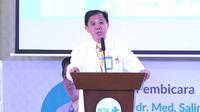 Dokter spesialis penyakit dalam konsultan ginjal hipertensi RS Grha Kedoya, Salim Lim, dalam seminar terkait ginjal, darah tinggi, dan obat tradisional di RS Grha Kedoya, Jakarta Barat, Minggu (14/9/2025). Foto: Tangkapan layar Youtube RS EMC.