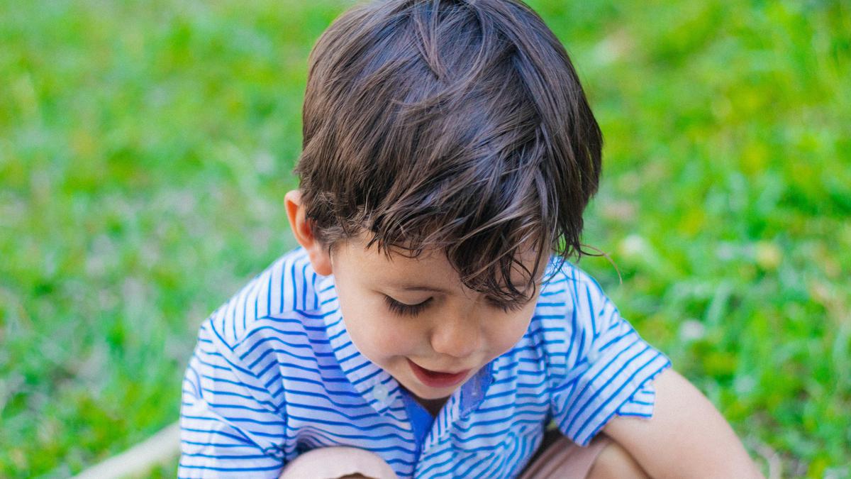 Cara Efektif Kurangi Risiko Rabun Jauh atau Mata Minus pada Anak