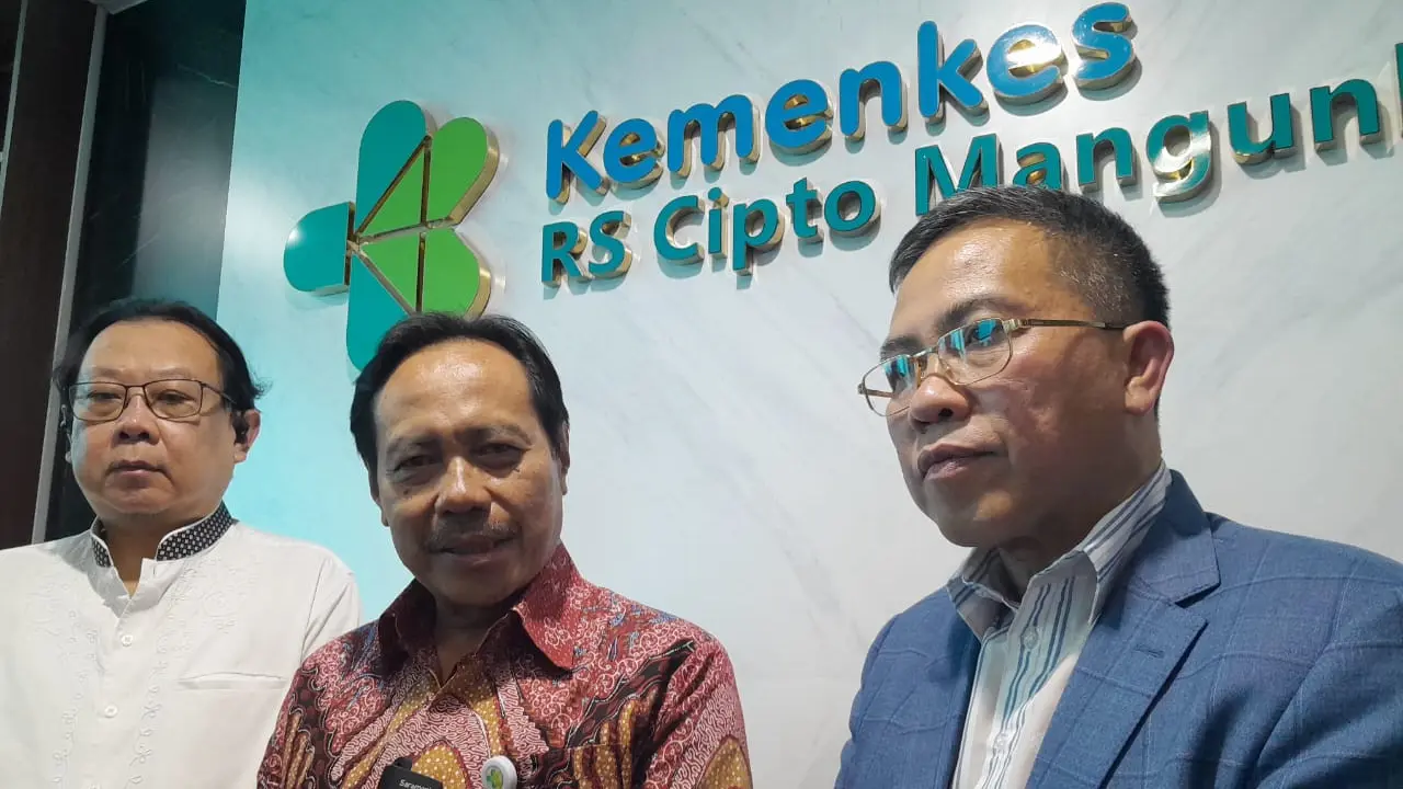 RSCM dan SCCR jalin kerja sama di bidang riset sel punca ata stem cell.