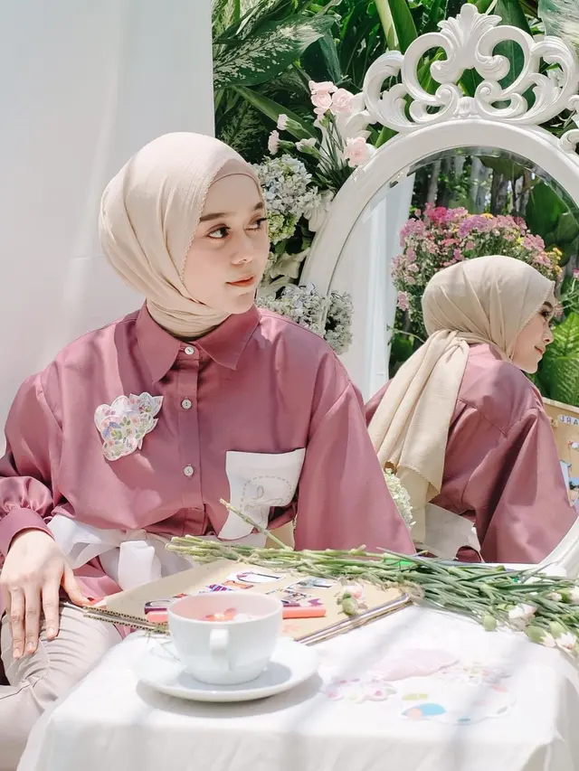 Duet Bareng Ungu di Lagu Religi, Ini 7 Pesona Lesti Kejora