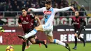 Pemain Napoli, Dries Mertens pelan tapi pasti menyodok ke posisi puncak klasemen setelah mengoleksi 13 gol hingga pekan ke-22, bahkan satu golnya ke gawang Palermo menyelamatkan Napoli dari kekalahan. (EPA/Matteo Bazzi)