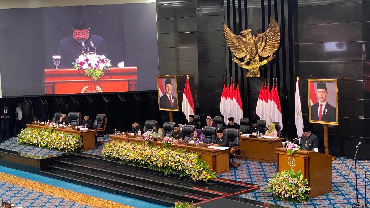 Rano Karno Menitikkan Air Mata di Paripurna HUT ke-499 Jakarta, Suasana Berubah Haru