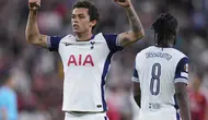 Selebrasi Brennan Johnson dalam laga Tottenham vs Manchester United di final Liga Europa 2024/2025, Kamis (22/5/2025). (AP Photo/Jose Breton)