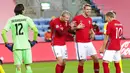 Striker Norwegia, Erling Braut Haaland, melakukan selebrasi usai mencetak gol ke gawang Rumania pada laga UEFA Nations League di Stadion Ullevaal, Minggu (11/10/2020). Norwegia menang dengan skor 4-0. (Vidar Ruud /NTB scanpix via AP)