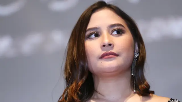 [Bintang] Prilly Latuconsina