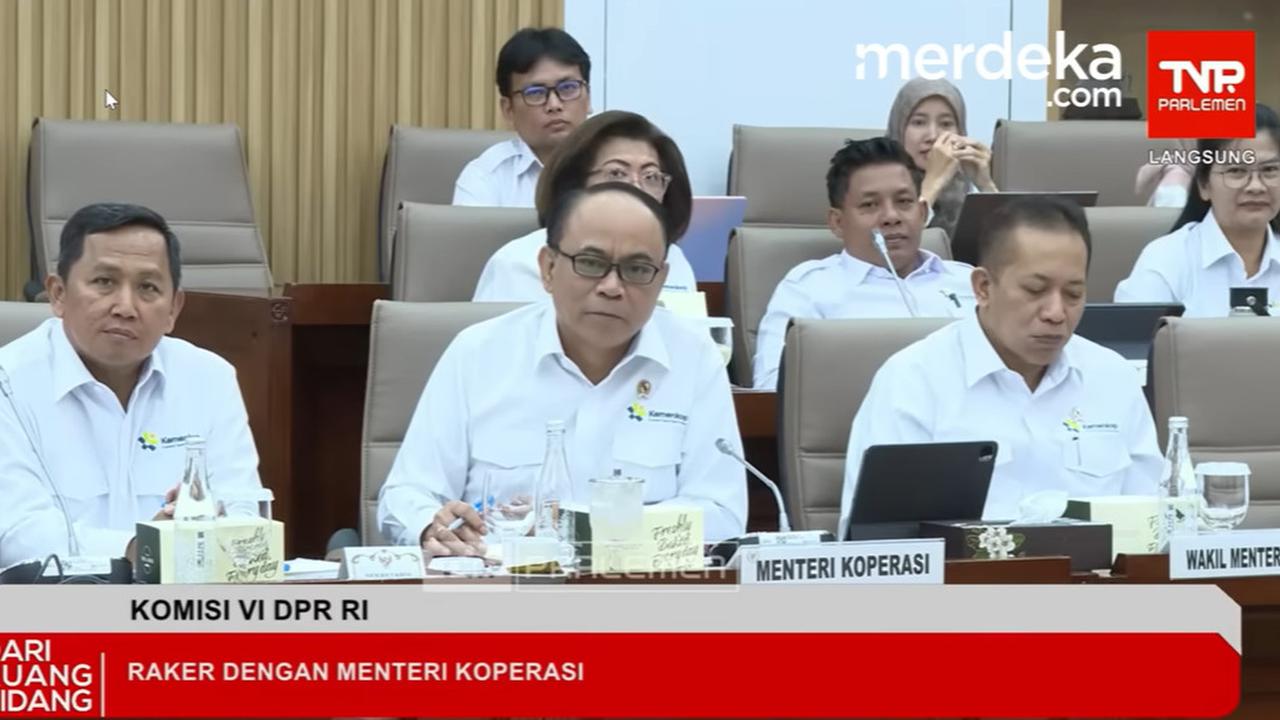 VIDEO: Reaksi Menteri Budi Arie Terdiam Dicecar Tajam Darmadi PDIP Bahas Koperasi Merah Putih