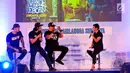 Pemain Warkop DKI Reborn saat menjadi pembicara EGTC 2017 di Universitas Airlangga, Surabaya, Jatim, Rabu (13/9). Para pemain Warkop DKI Reborn berbagi pengalaman tertinggi dan pembelajaran praktek terbaik di acara tersebut. (Liputan6.com/Helmi Afandi)
