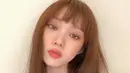 Lee Sung Kyung secara terbuka berkencan dengan aktor Nam Joo Hyuk selama empat bulan. Namun, mereka memutuskan untuk berpisah dengan alasan kesibukan. (FOTO: instagram.com/heybiblee/)