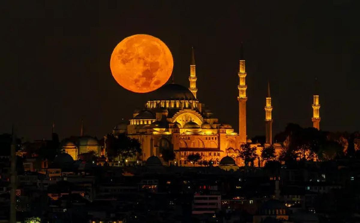 Bulan Safar Membawa Kesialan, Mitos atau Fakta? Asal-Usul Sejarah dan Fakta di Baliknya!