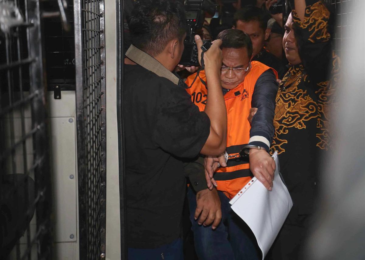 FOTO: Bupati Pati Sudewo Resmi Ditahan KPK