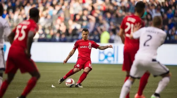 Inilah gol cantik mantan striker Juventus Sebastian Giovinco saat tim nya Toronto FC berhasil mengalahakan Orlando City dengan skor 5-0