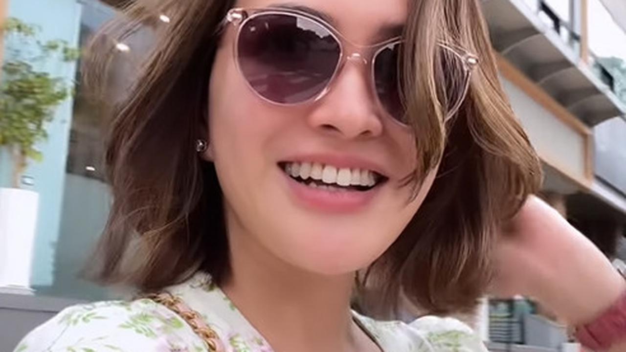 Senyuman Bahagia Shandy Aulia