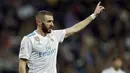 Penyerang asal Prancis, Karim Benzema menerima bayaran per pekan dari Real Madrid sebesar 150.000 pound sterling dan terikat kontrak hingga 2019. (AP/Francisco Seco)