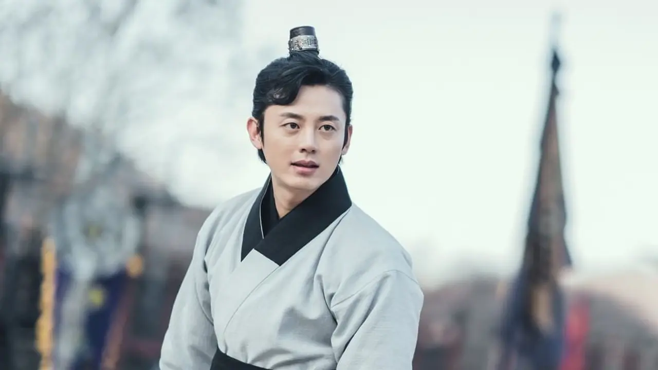 Lee Ji Hoon dalam  River Where The Moon Rises (KBS via Instagram/ kbsdrama)