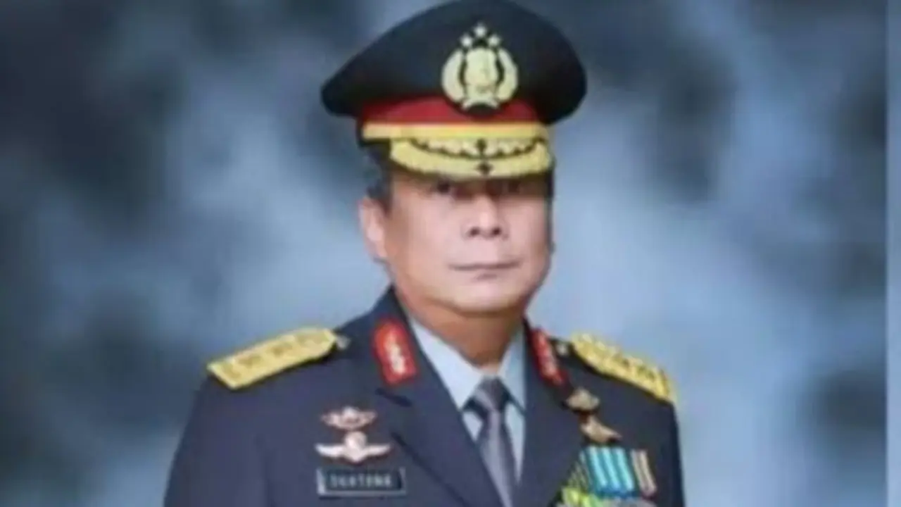 Komjen Pol (Purn) Suntana, pensiunan Jenderal Polisi asal Garut, Jawa Barat, menduduki jabatan Wakil Menteri Perhubungan kabinet Merah Putih. Presiden Prabowo Subianto-Gibran Rakabuming Raka. (Liputan6.com/Jayadi Supriadin)
