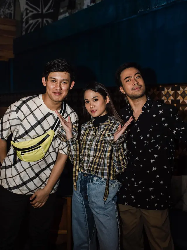Dianggap Adik Sendiri, Ini 6 Momen Kebersamaan Vidi Aldiano dan Sheryl Sheinafia