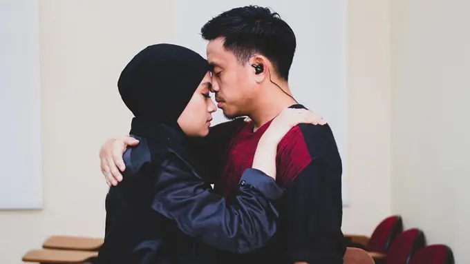 [Fimela] Ayudia Bing Slamet dan Ditto Percussion