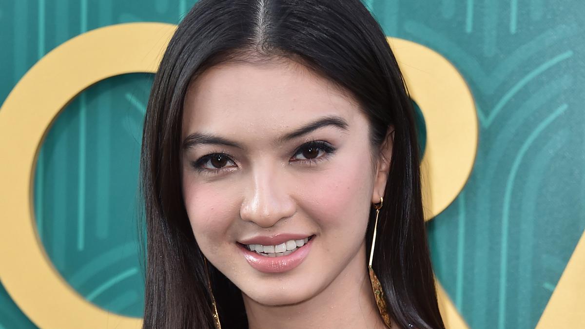 Raline Shah Terganggu Ketika Ditanya soal Menikah - ShowBiz Liputan6.com