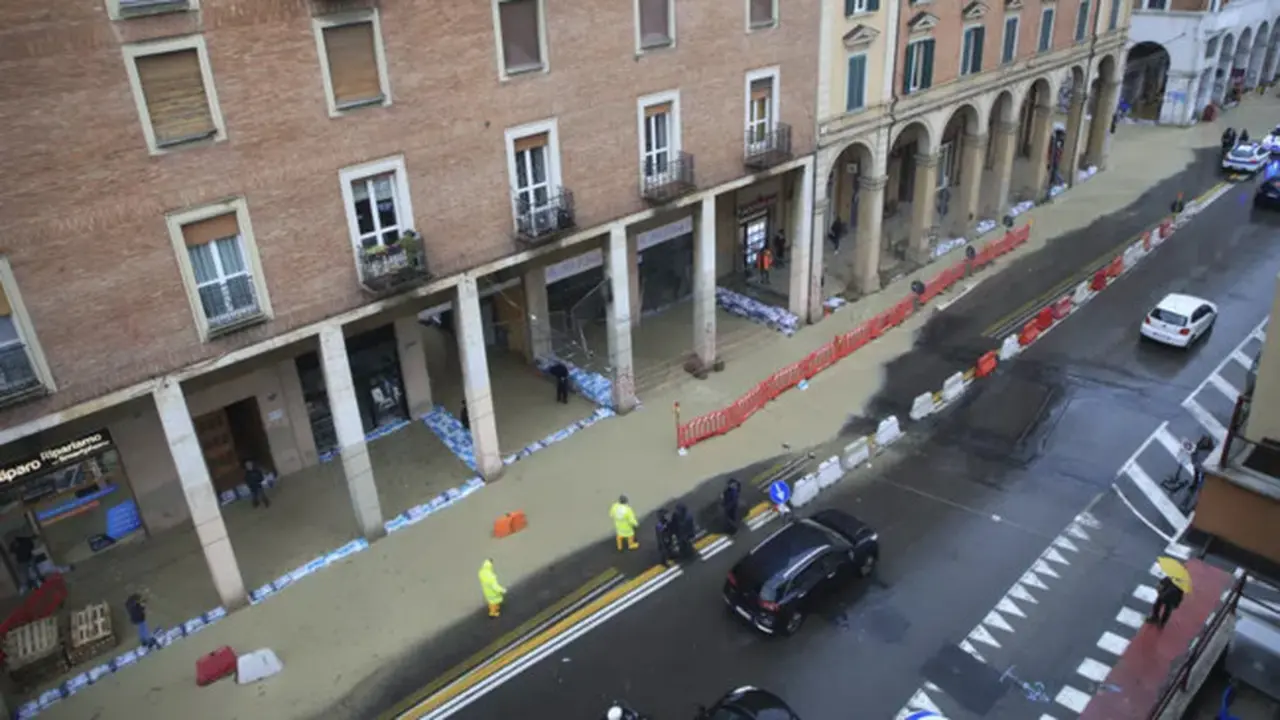 Banjir melanda Bologna, Italia pada Selasa (16/5/2023)