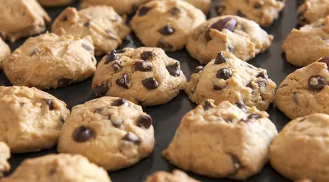 Cara Membuat Kue Choco Chip Empuk Dan Renyah Lifestyle Fimela Com