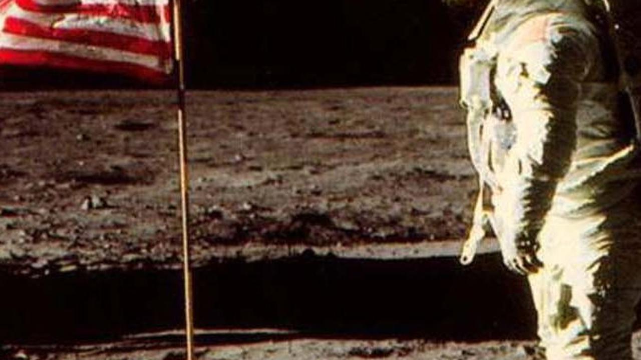 Begini Reaksi Putin Saat Google AI Sebut Foto Pendaratan AS di Bulan Palsu, Sedangkan Foto China Asli