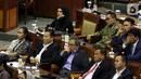 Anggota dewan DPR RI, Mulan Jameela mengikuti Sidang Paripurna ke-3 Masa Persidangan I Tahun Sidang 2019-2020, di Kompleks Parlemen, Jakarta, Selasa (22/10/2019). Sidang juga membahas penetapan jumlah dan komposisi anggota masing-masing fraksi dalam alat kelengkapan dewan. (Liputan6.com/Johan Tallo)