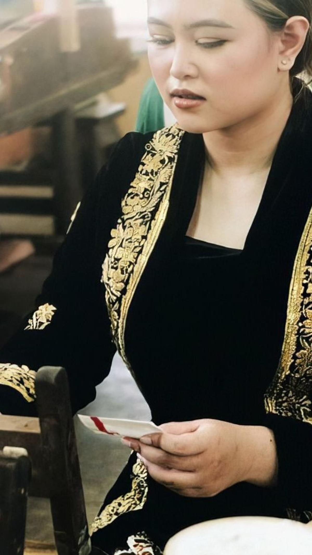 Diketahui, pabrik kretek ini milik keluarga calon mempelai wanita.&nbsp;