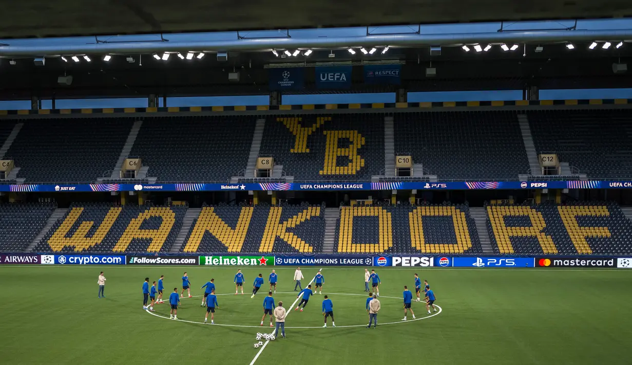 Pertandingan matchday 3 league phase Liga Champions 2024/2025 antara Young Boys vs Inter Milan ini akan disiarkan langsung pada Kamis 24 Oktober 2024, jam 02.00 WIB dini hari. (Fabrice COFFRINI/AFP)