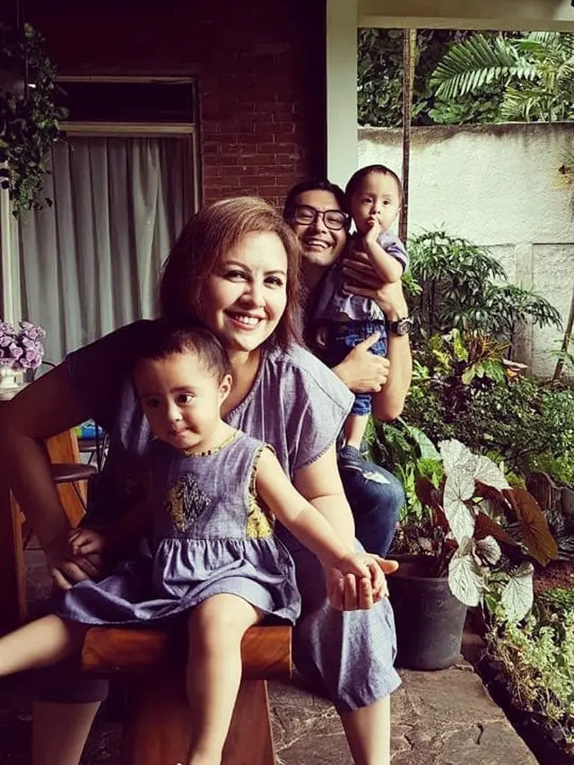 [Bintang] Surya Saputra dan Cynthia Lamusu