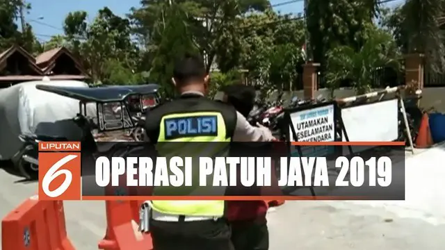 Sopir taksi ini terjaring razia yang digelar Polres Polewali Mandar dalam operasi patuh jaya di Jalan Trans Sulawesi.