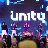 UN1TY Tampil Energik di Hari Terakhir Fimela Day Hari Terakhir. [Adrian/Fimela]