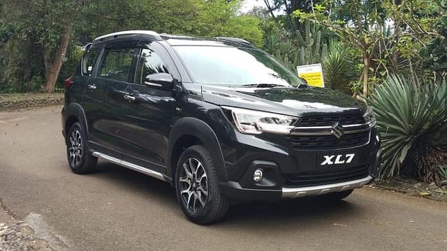Suzuki XL7