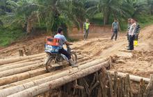 FOTO: TNI AD Selesaikan Pembangunan Jembatan Armco di Aceh Timur