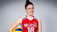 Pemain Timnas Voli Putri Turki Zehra Gunes (https://www.instagram.com/zehragns18)