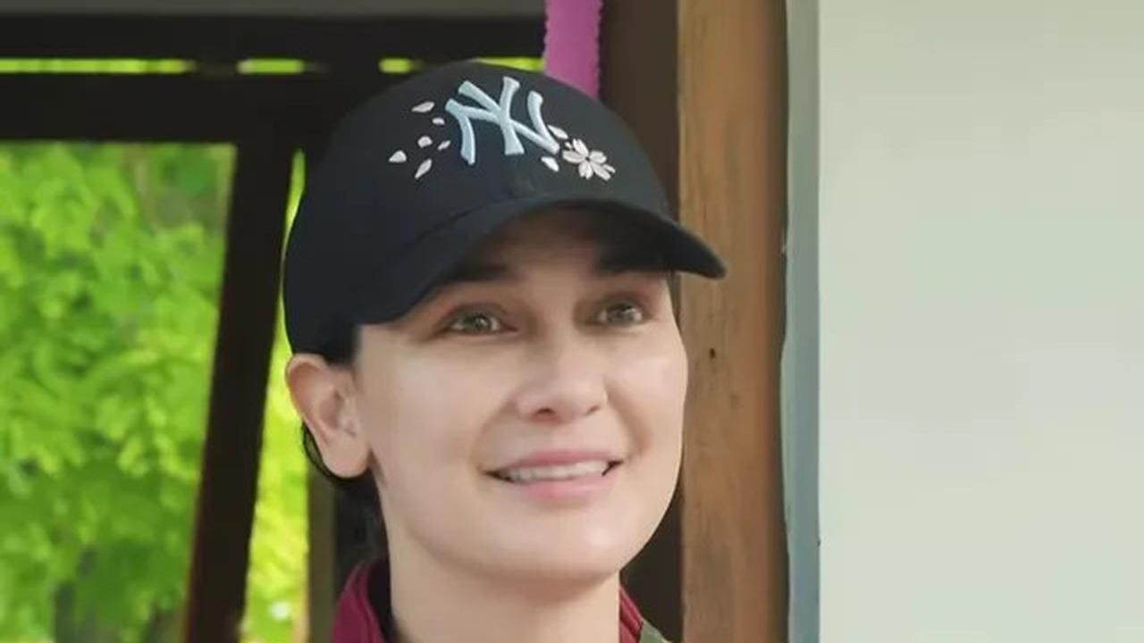 7 Momen Luna Maya Resmikan Gedung Sekolah Baru di NTT, Dulu Berdinding Kayu