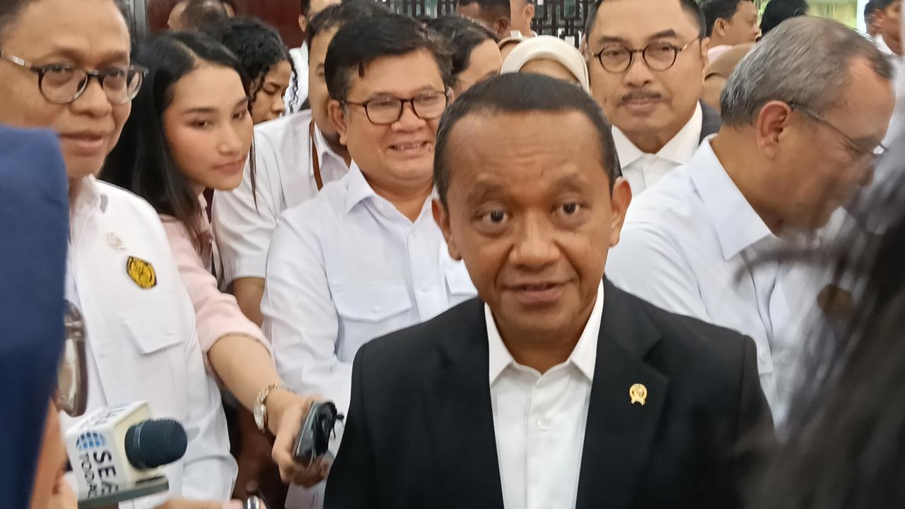 Menteri Bahlil Beberkan Alasan Izin Usaha Pertambangan PT Gag Nikel Tak Dicabut
