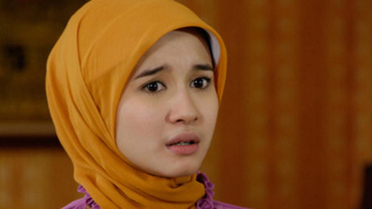 Pulang umrah, Laudya Chyntia Bella mantap berhijab