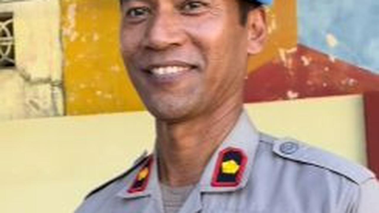 "Siap Jenderal, Letjen (namanya) Jenderal. Letjen Haloho," ujar Kompol Letjen Haloho mengenalkan diri.<br>