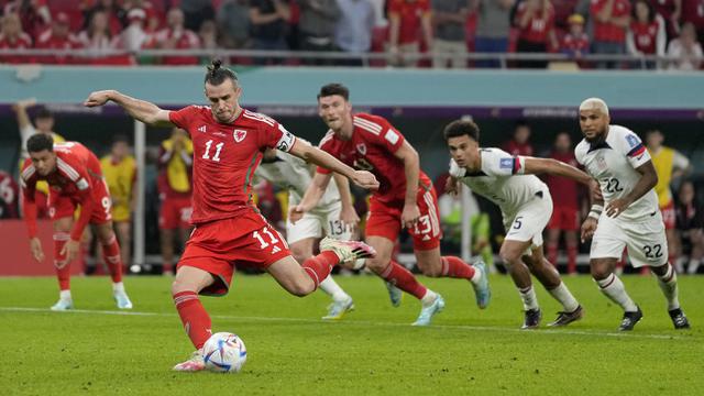 Foto: 8 Algojo Penalti yang Sukses Jalankan Tugasnya di Piala Dunia 2022 Qatar