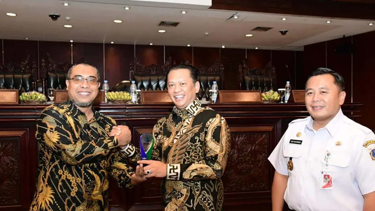 Bamsoet: Kemampuan Lulusan Vokasi Harus Sesuai Kebutuhan Lapangan Kerja