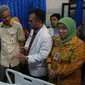 Sulami manusia kayu dikunjungi Gubernur Jawa Tengah Ganjar Pranowo. (Liputan6.com/Fajar Abrori)
