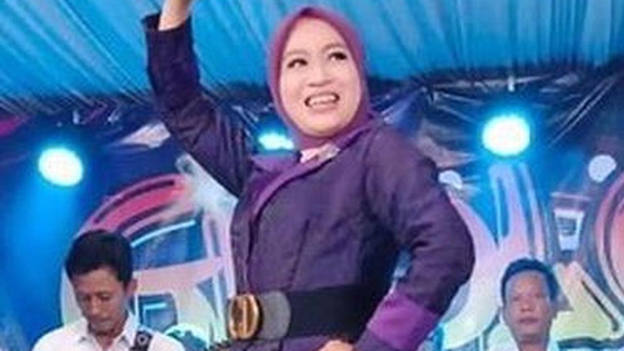 8 Potret Legenda Dangdut Koplo Jawa Timur yang Jadi Idola Hingga Kini, Penuh Prestasi