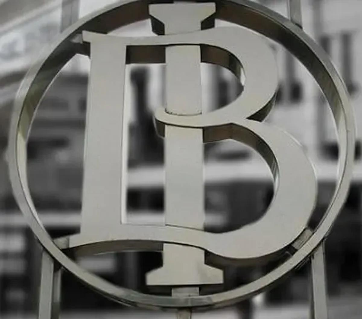 "Penyesuaian kebijakan Merchant Discount Rate (MDR) QRIS bagi merchant usaha mikro menjadi 0,3 persen, efektif sejak 1 Juli 2023," kata Kepala Departemen Komunikasi, Bank IndonesiaErwin Haryono dalamketerangan resminya, dikutip Jumat (7/7).