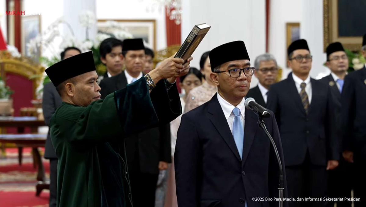 Prabowo lantik Brian Yuliarto jadi Mendiktisaintek