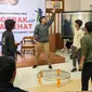 Roundnet termasuk dalam latihan fisik intensitas tinggi yang melibatkan seluruh bagian tubuh. Olahraga ini dapat meningkatkan denyut jantung dan memperbaiki kesehatan kardiovaskular. Media briefing peringatan Hari Olahraga Nasional atau Haornas bersama Ikatan Dokter Indonesia (IDI), Kamis (7/9/2023). Foto: Liputan6.com/Ade Nasihudin.