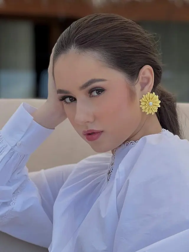 Potret Vika Kolesnaya yang baru ini dilamar Billy Saputra (credit: instagram.com/vika.kolesnaya)