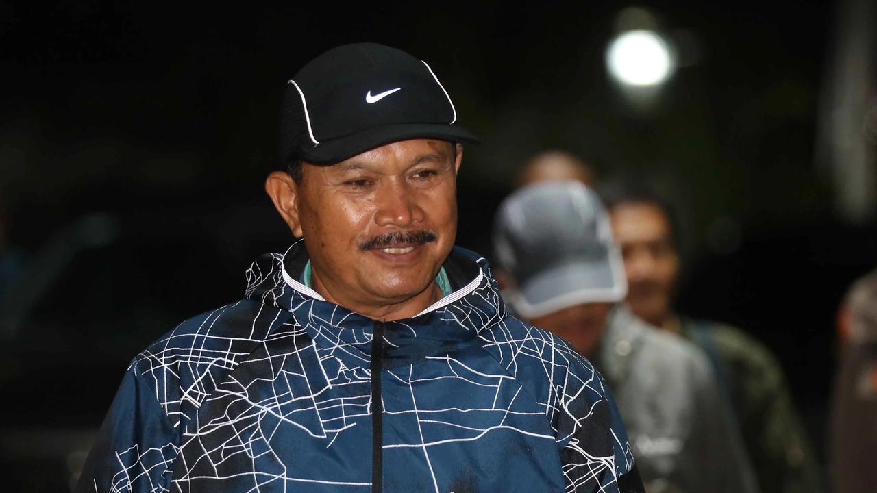 FOTO: Wali Kota Madiun Maidi Tiba di Gedung Merah Putih KPK Usai Terjaring OTT