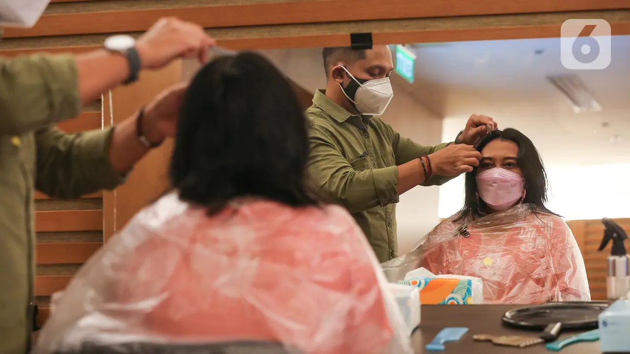 Hair to Share di MRCCC Siloam Hospitals Donasi Rambut untuk Pasien Kanker