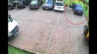 Konyol, Pria Ini Tersesat di Parkiran